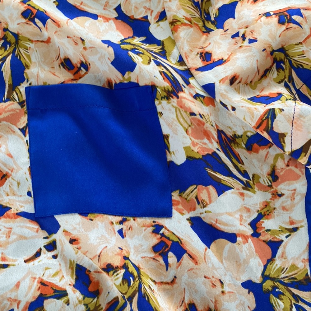Jcrew floral top size XL - Picture 3 of 6